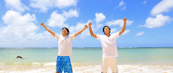 海で楽しんでいる様子